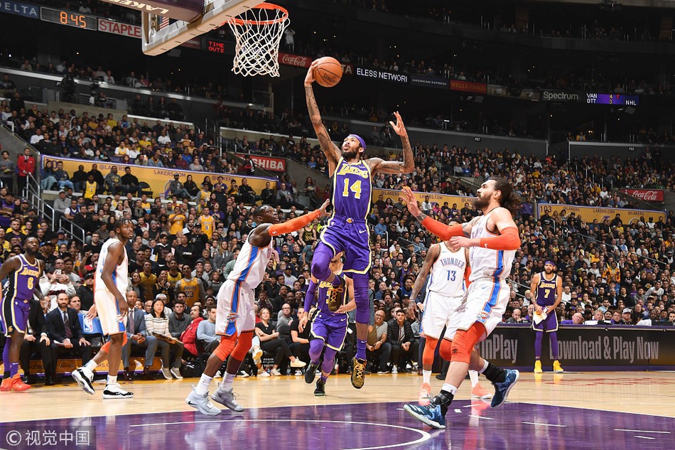 的氛围中盛 的氛围中盛