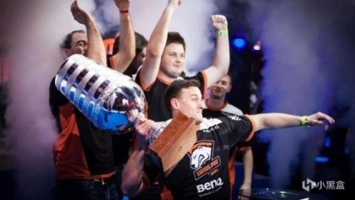 保持极高的 保持极高的